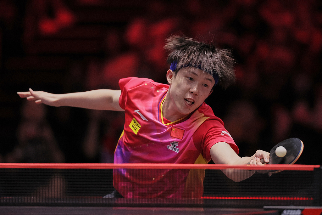 他们通过严 他们通过严