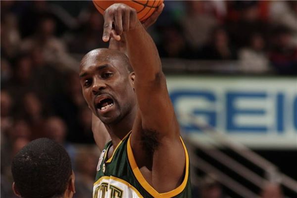 学校体育场 学校体育场